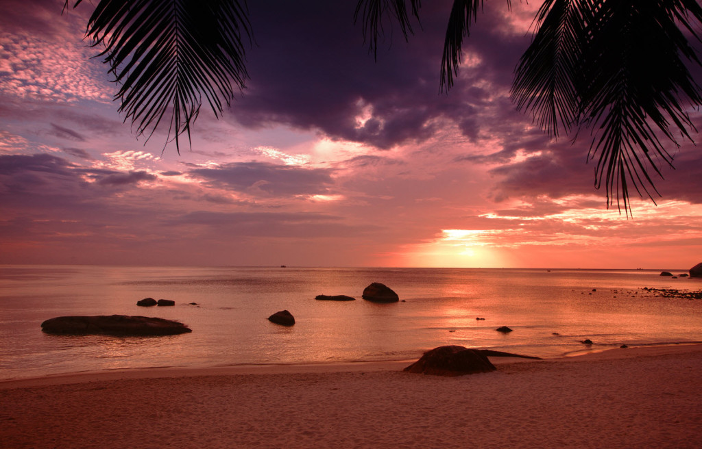 Koh Samui, like the entire southern part of Thailand, has two seasons